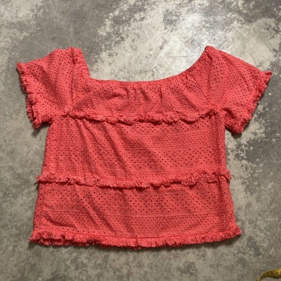 lulus Julia Coral Pink Eyelet Lace Short Sleeve Top Women’s Size‎ Medium - Picture 6 of 10